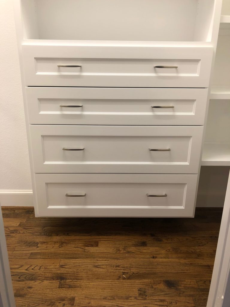 closet cabinetry